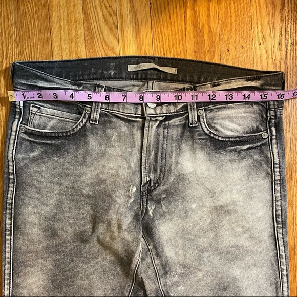 Vince. Soft grey denim designer jeans straight leg - Picture 5 of 6